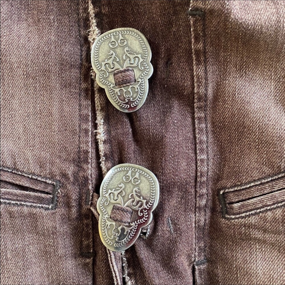 Thomas Wylie Brown Studded Skull Button Vest XS - Picture 6 of 8